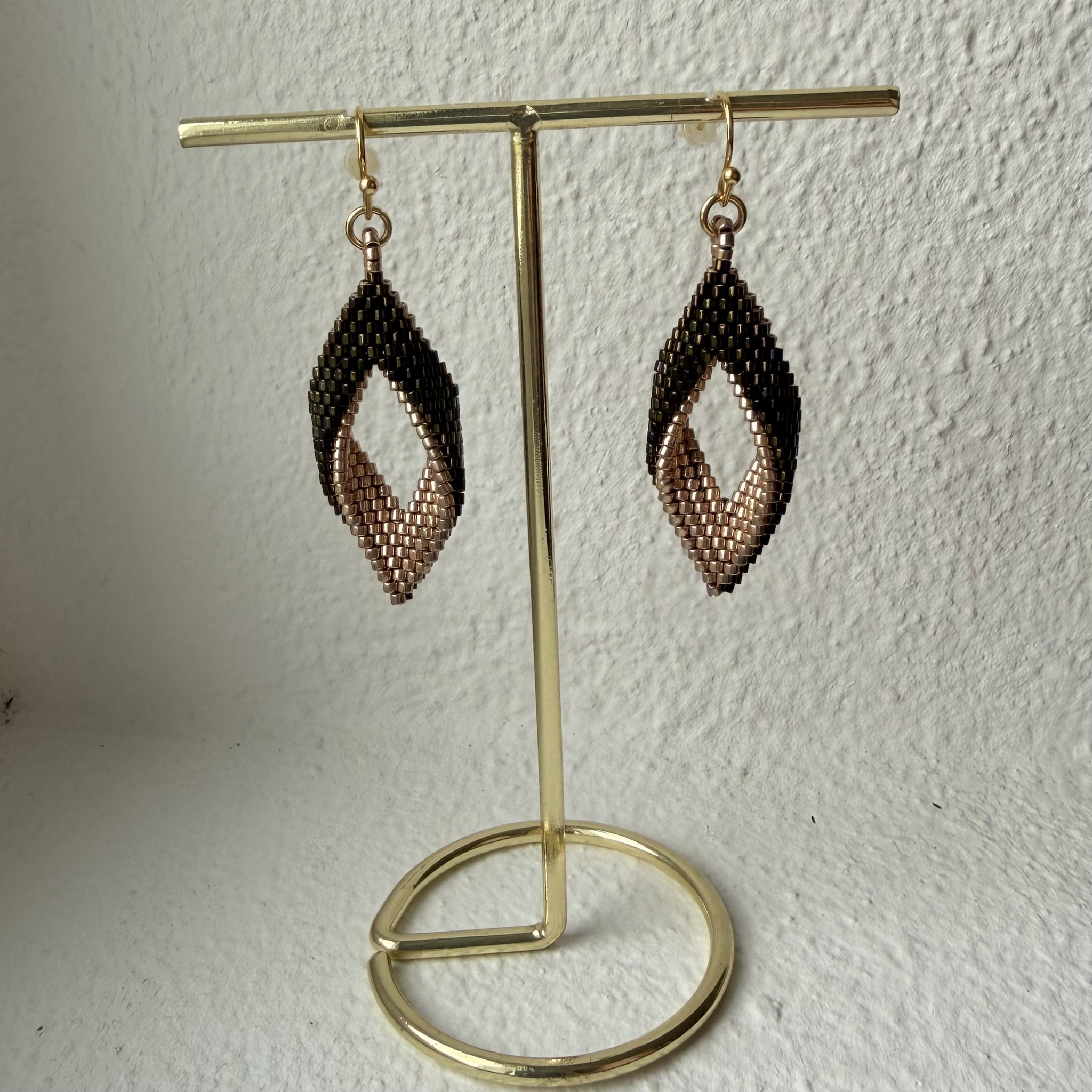  Øreringe folded leaf brun/guld